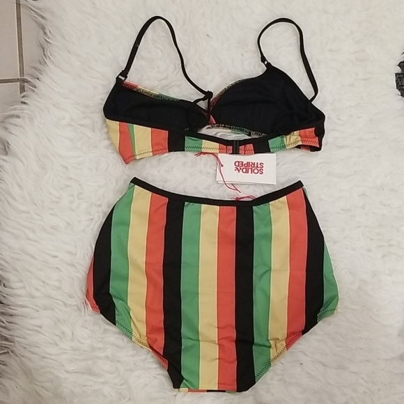 💕SOLID & STRIPED💕 Brigitte Bikini Jamaica Stripe - Picture 14 of 16
